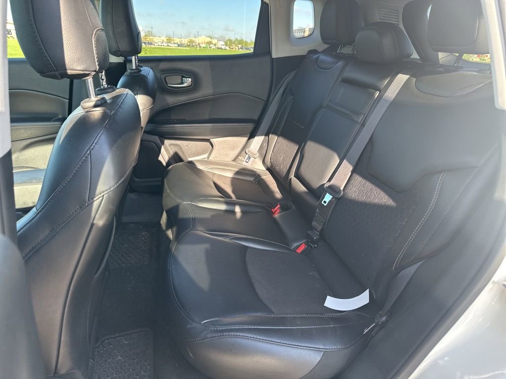 Used 2019 Jeep Compass Latitude w/ Popular Equipment Group image 13