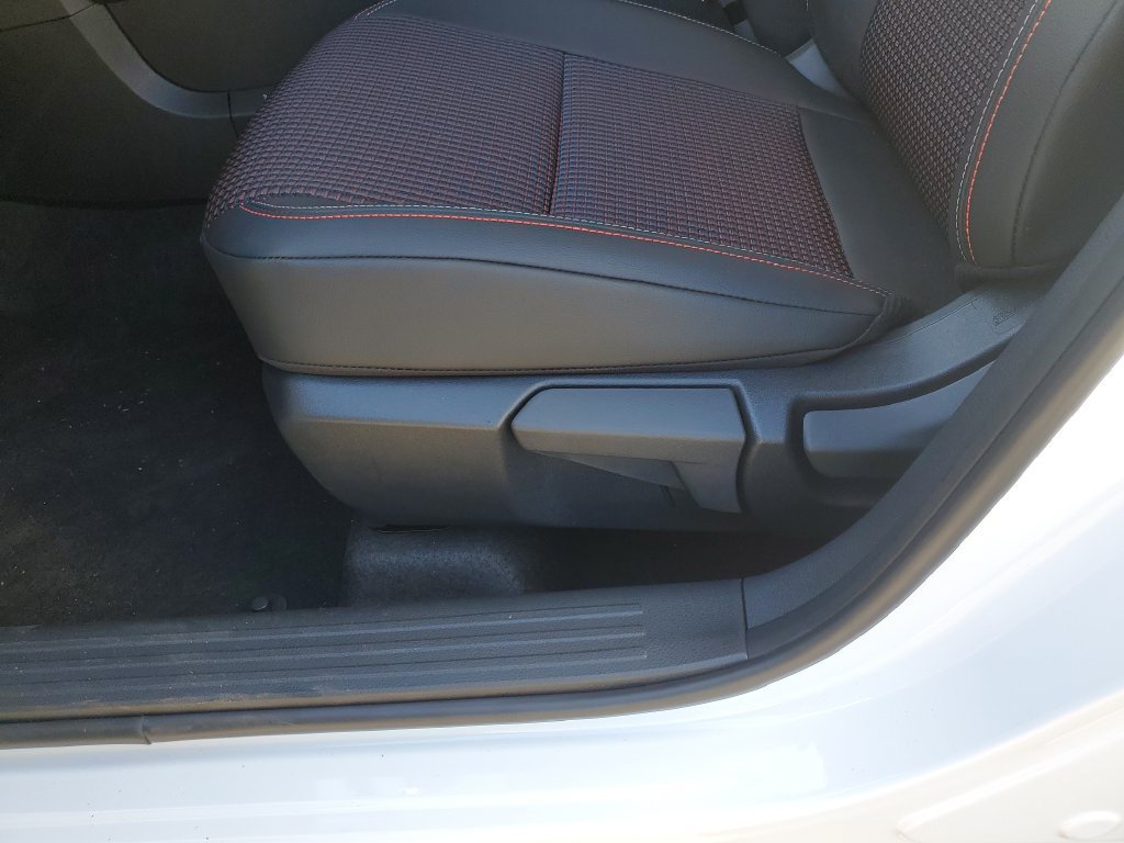 New 2027 Nissan Kicks SR w/ Cold Weather Package FWD image 21