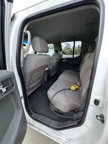 Used 2007 Nissan Frontier SE w/ SE Value Truck Pkg RWD image 12