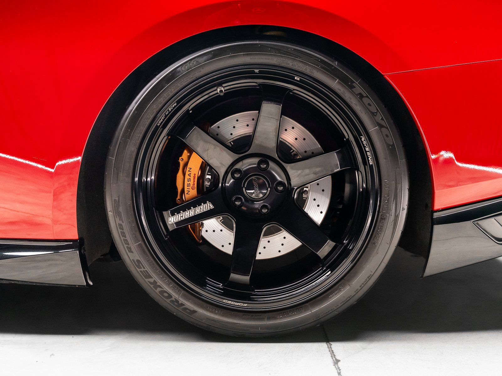 Used 2023 Nissan GT-R Premium w/ Floor Mat Package image 38