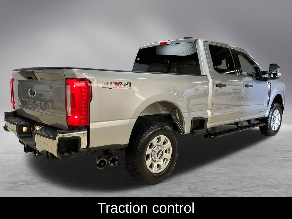 Used 2024 Ford F250 XLT image 8