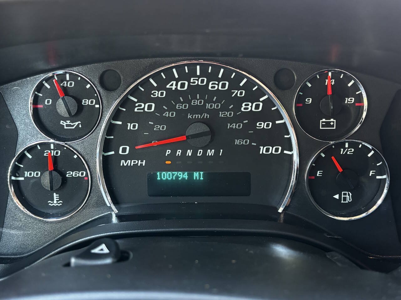 Used 2014 GMC Savana 3500 RWD image 24
