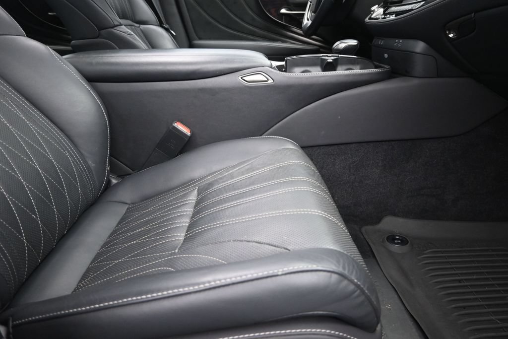 Certified 2024 Lexus LS 500 w/ Interior Upgrade Package RWD image 25