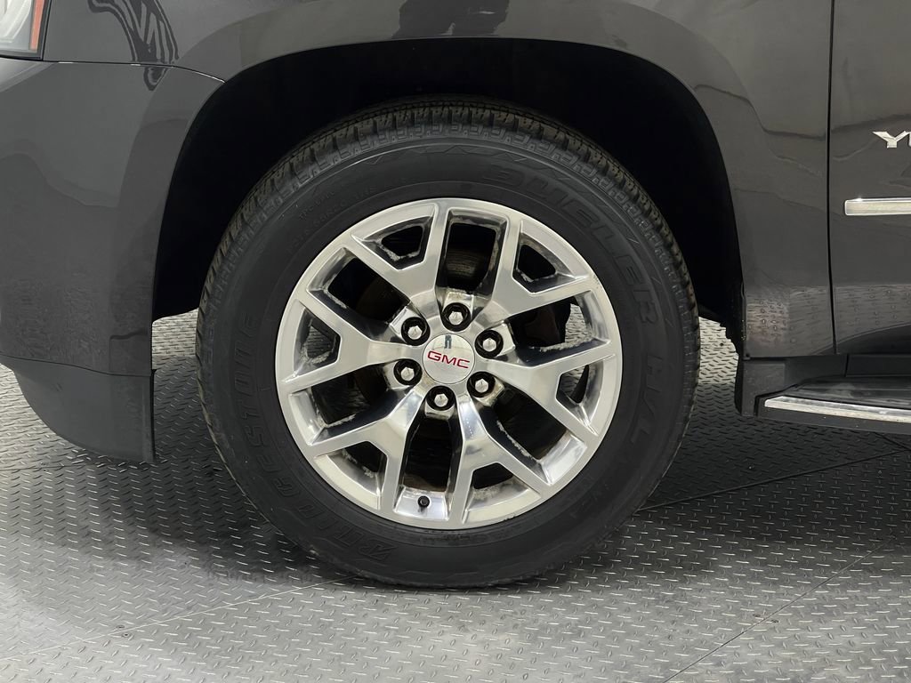 Used 2018 GMC Yukon SLT w/ HD Trailering Package image 38