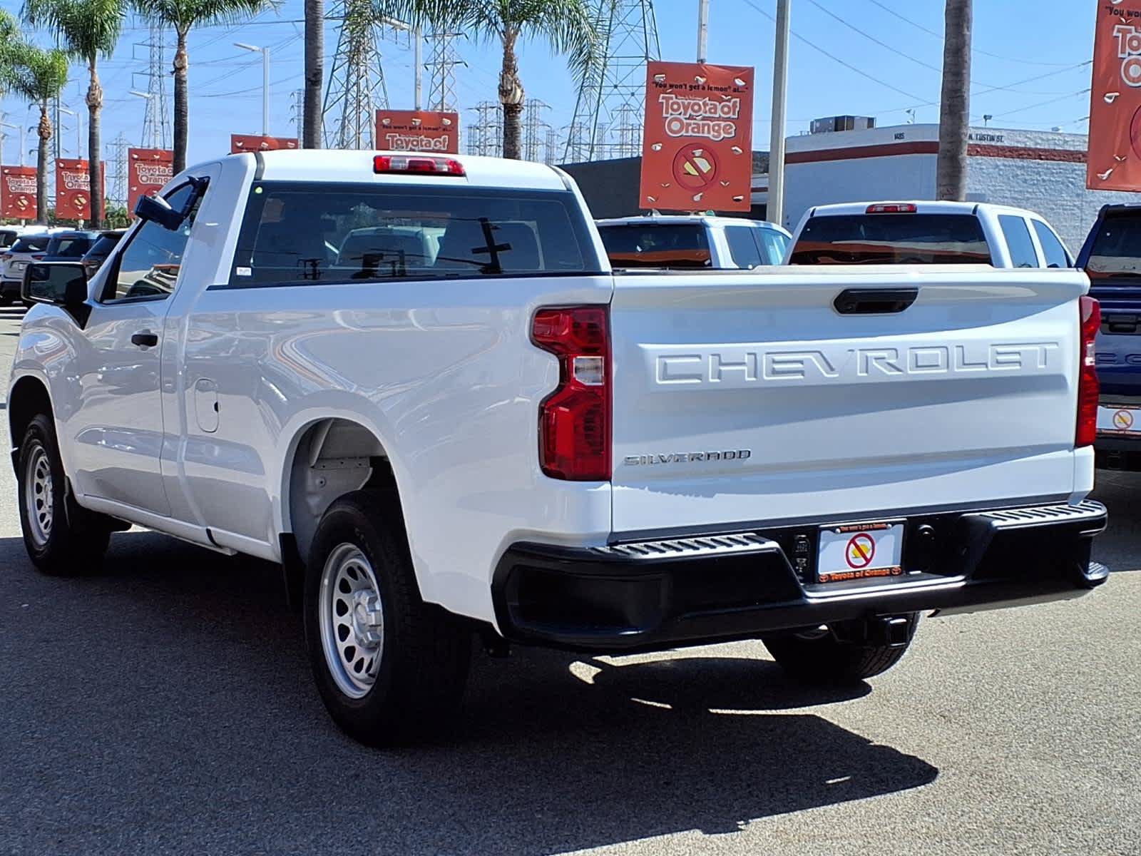 Used 2026 Chevrolet Silverado 1500 W/T w/ Trailering Package RWD image 4