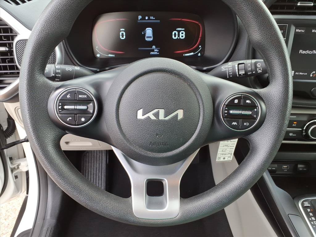 Used 2023 Kia Soul LX FWD image 22