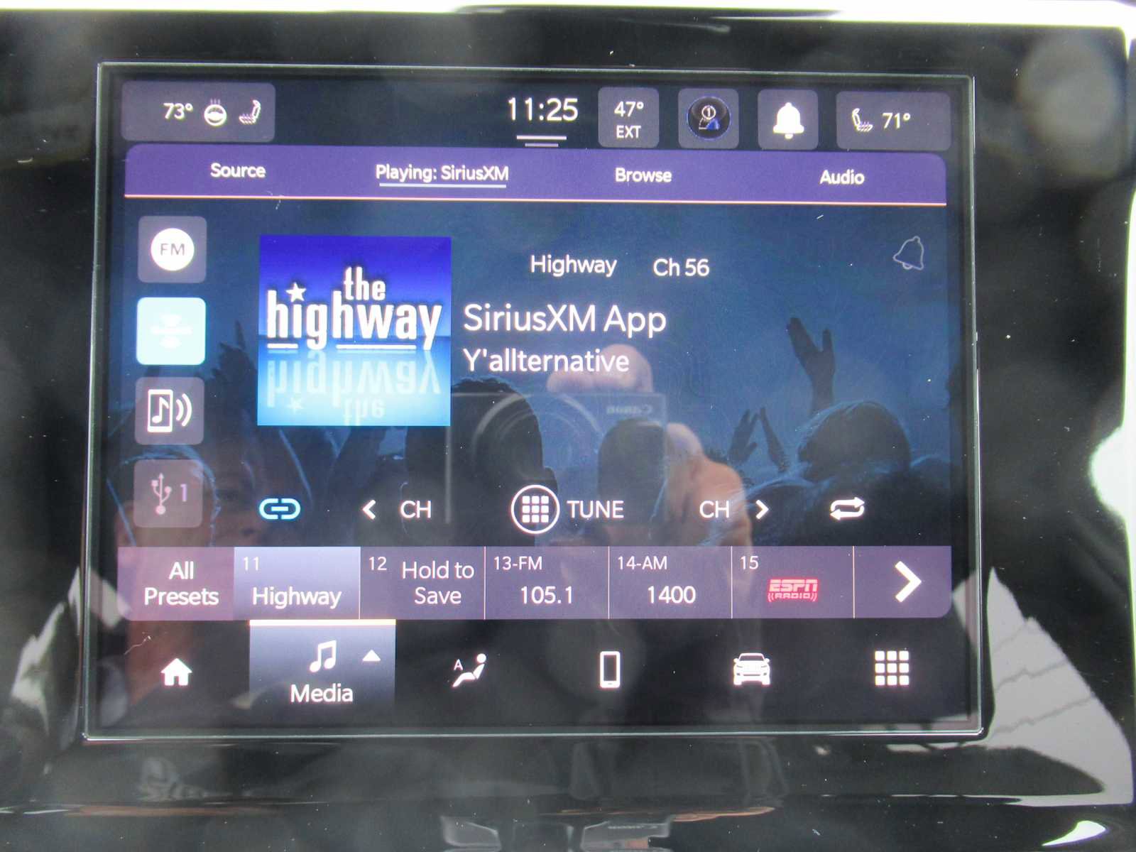 New 2025 Jeep Grand Cherokee L Altitude image 32