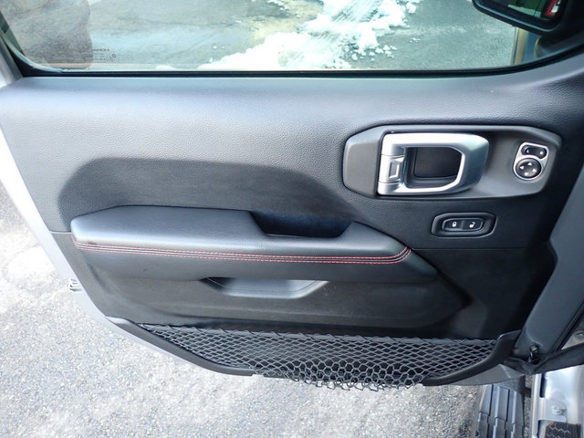 Used 2018 Jeep Wrangler Unlimited Rubicon w/ Dual Top Group image 18