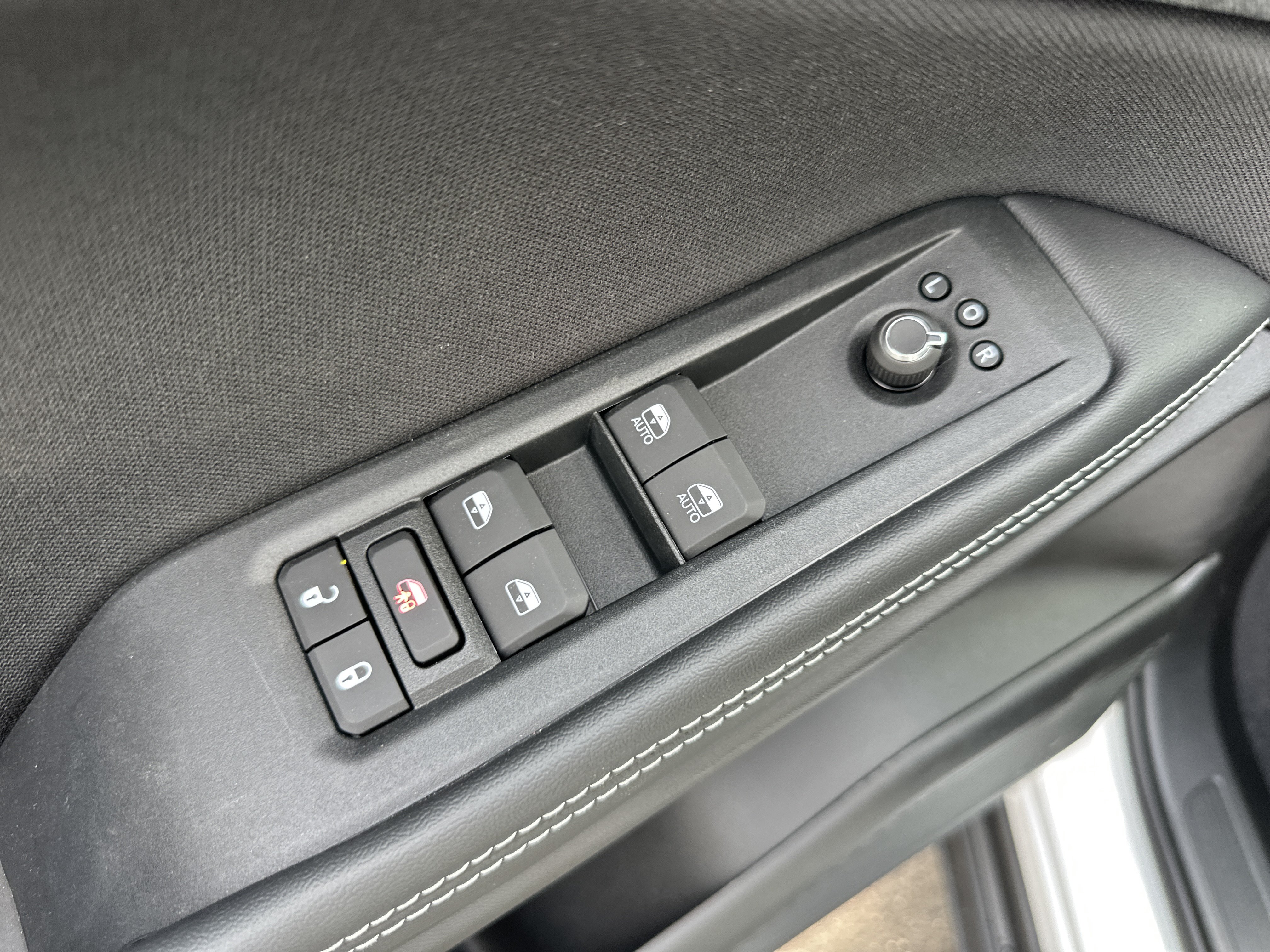 New 2026 Jeep Cherokee Laredo AWD/4WD image 25