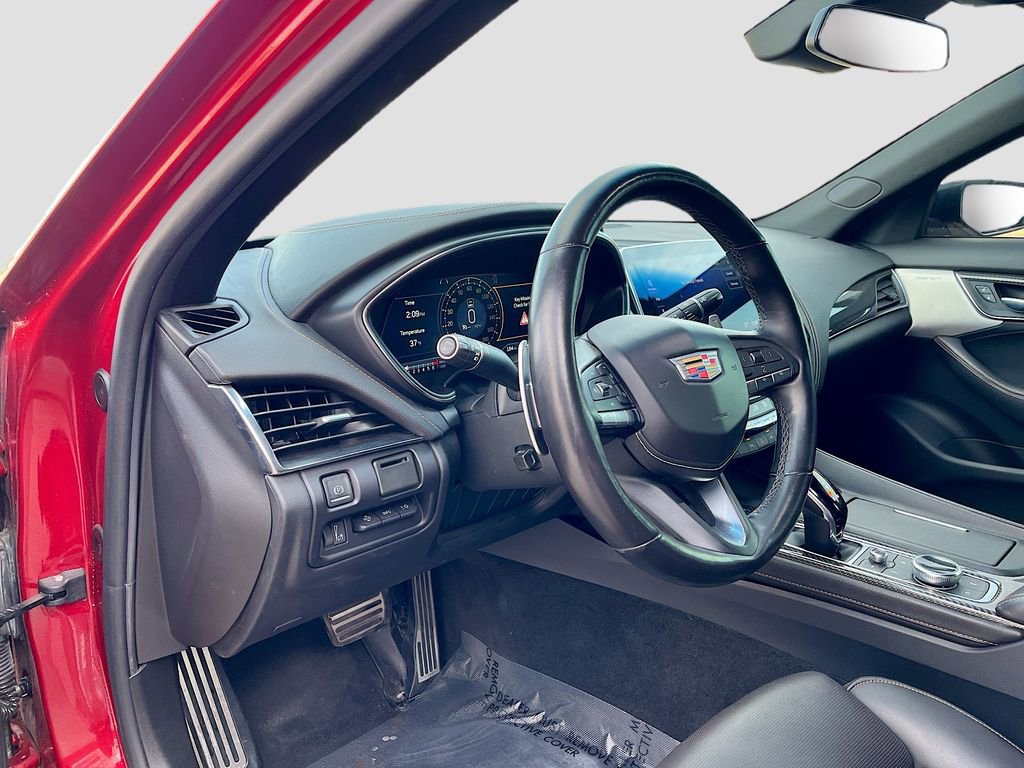 Used 2022 Cadillac CT5 V w/ Premium Package image 9