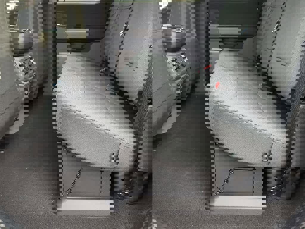 New 2025 Ford F150 XLT w/ Equipment Group 303A High image 20