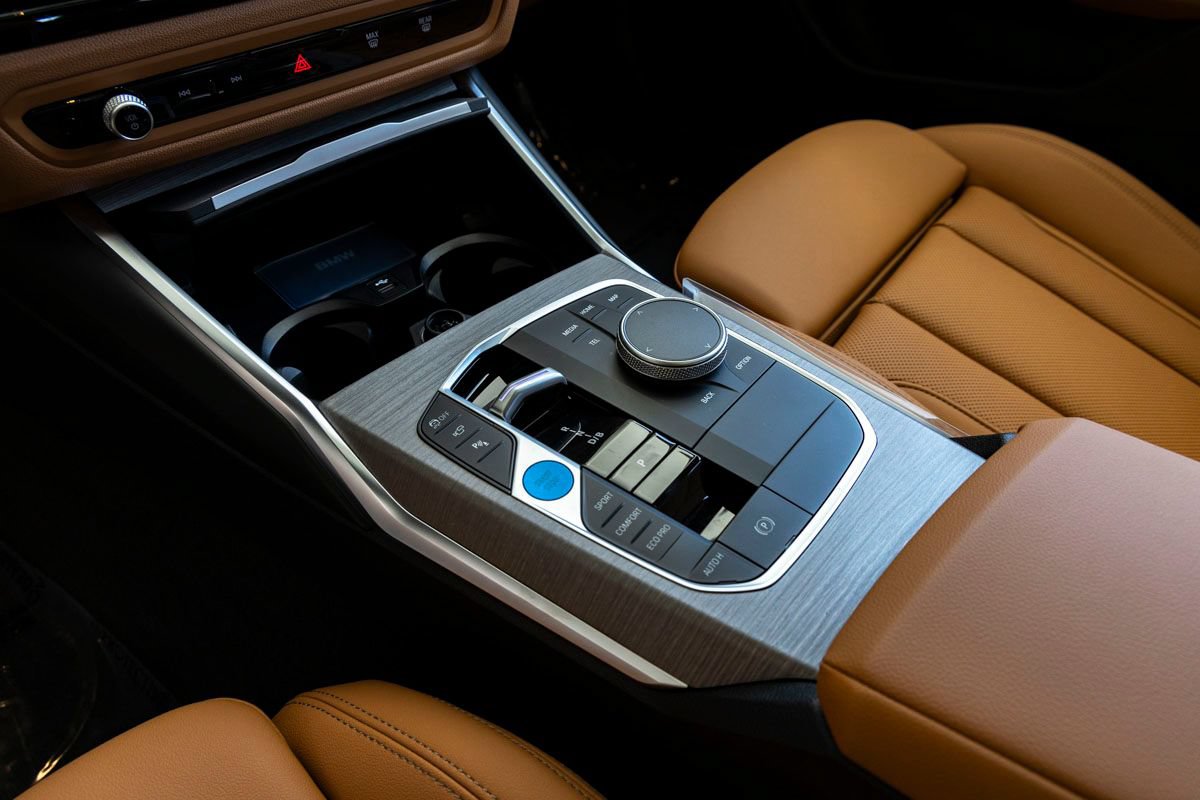 New 2026 BMW i4 eDrive40 w/ Premium Package RWD image 17