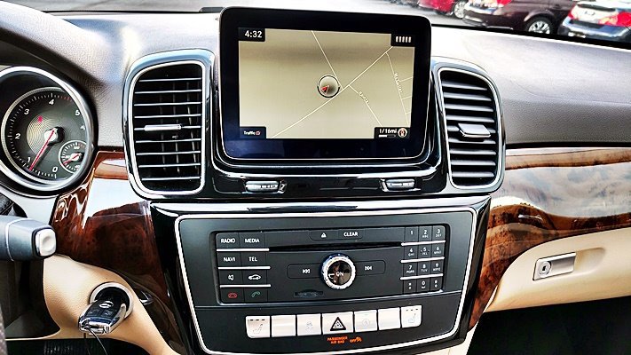 Used 2016 Mercedes-Benz GLE 300d 4MATIC image 19