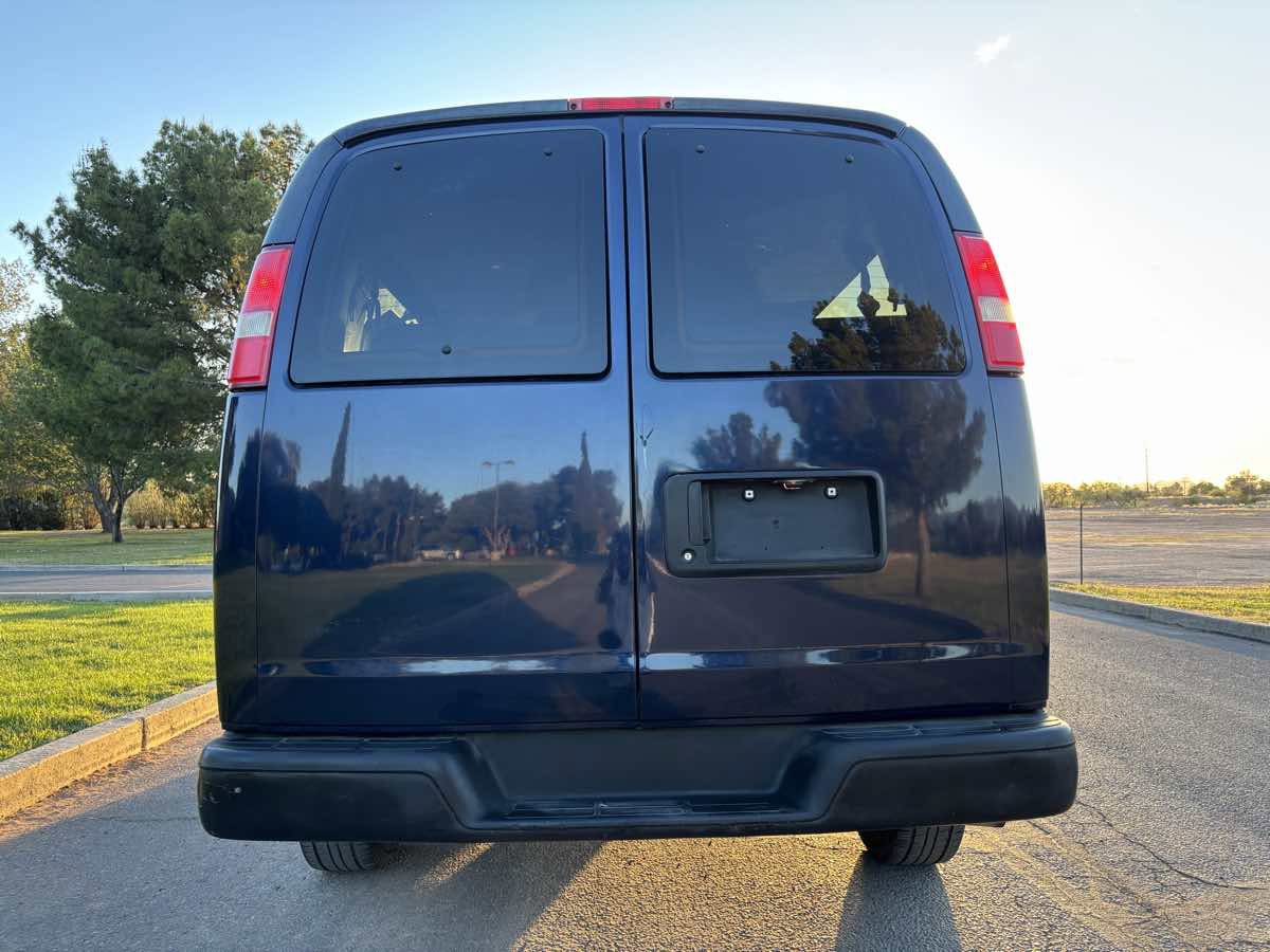 Used 2013 GMC Savana 3500 LS w/ Power Package RWD image 4