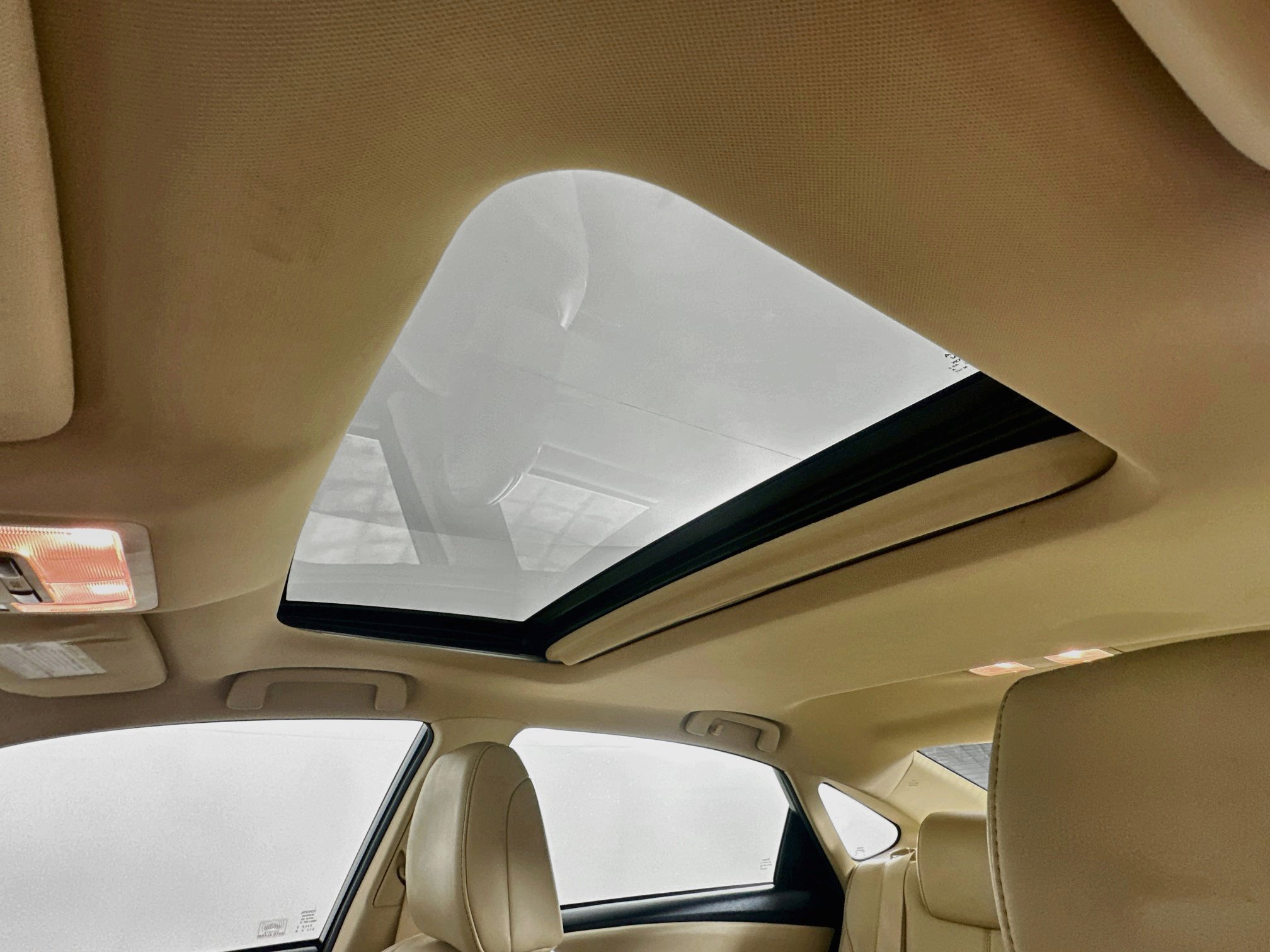 Used 2013 Toyota Avalon Limited FWD image 27