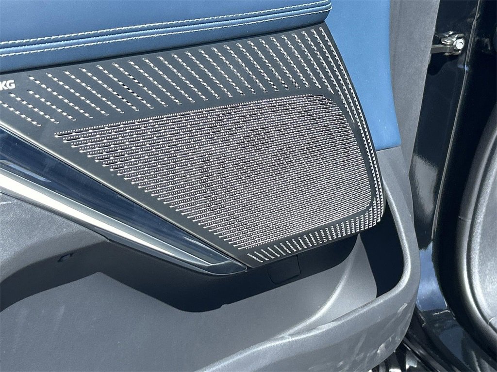 New 2026 Cadillac Escalade IQL Sport 2 image 21
