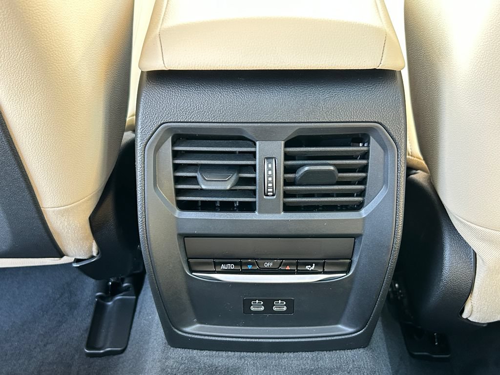New 2026 BMW i4 eDrive40 w/ Premium Package RWD image 33