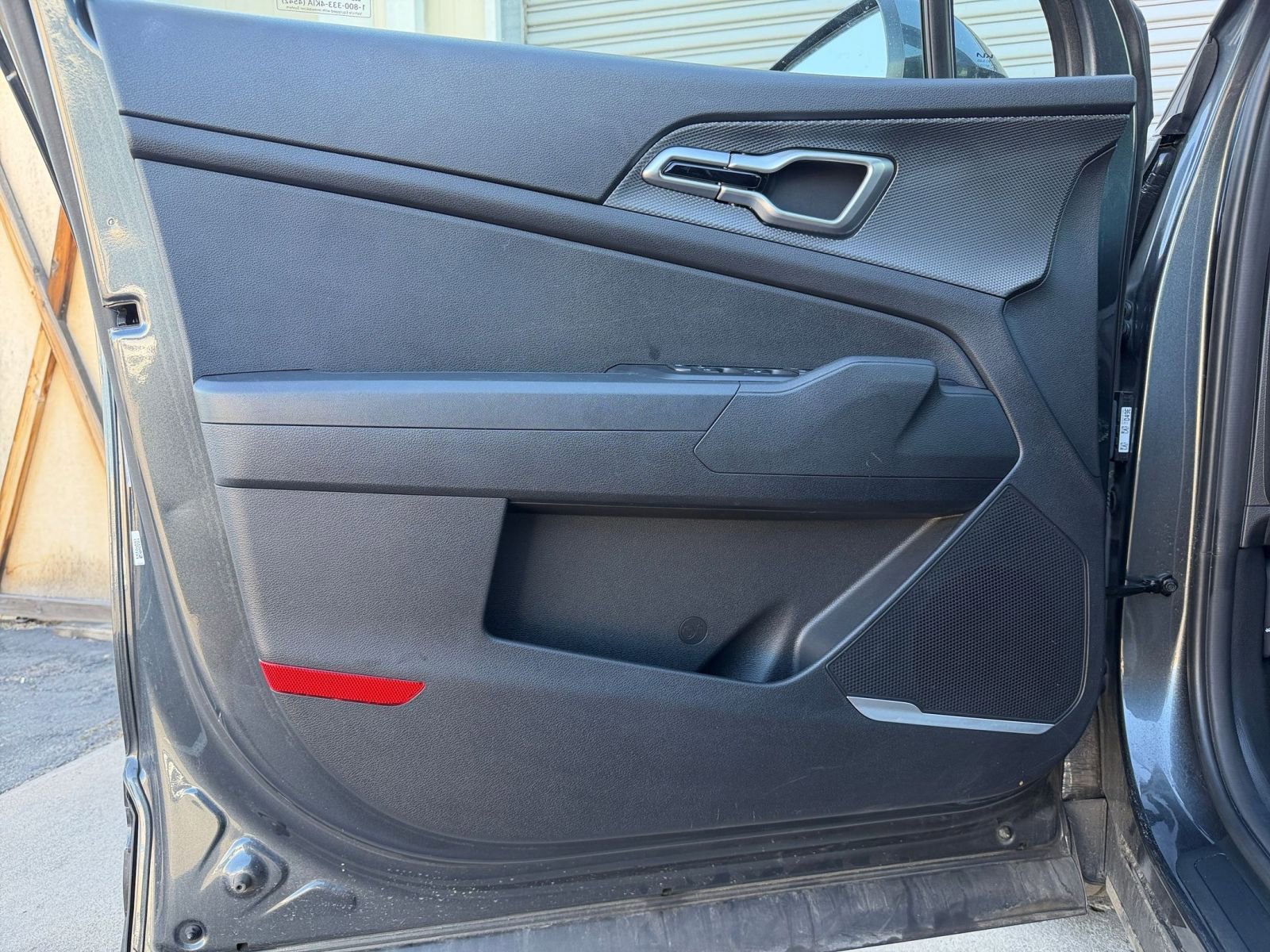 Used 2025 Kia Sportage LX FWD image 18
