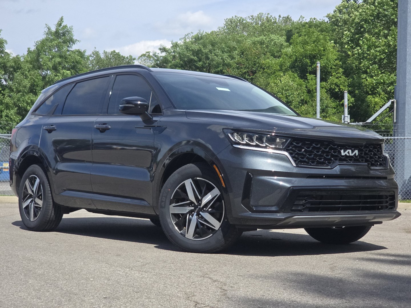 Used 2023 Kia Sorento S