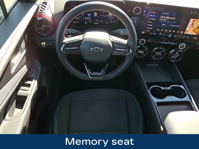 Used 2024 Chevrolet Blazer EV RS image 16