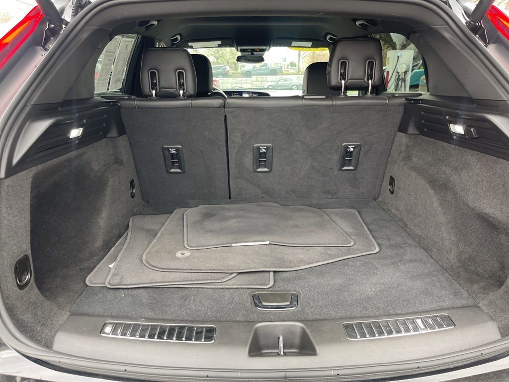 Used 2025 Cadillac XT4 Premium Luxury image 22