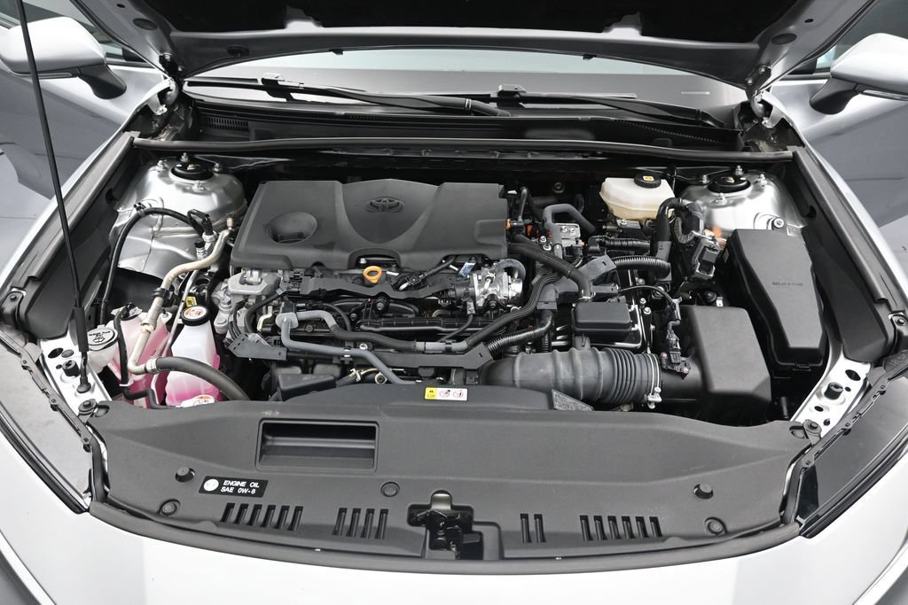 Used 2025 Toyota Camry LE FWD image 34