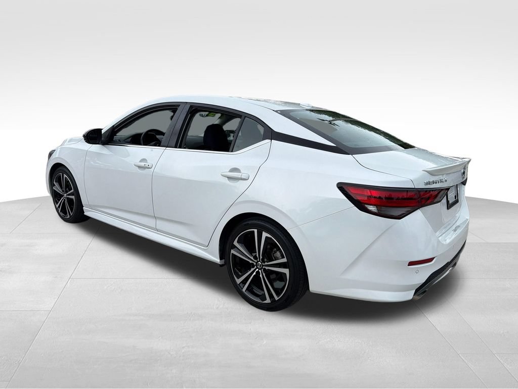 Used 2023 Nissan Sentra SR w/ Trunk Package FWD image 5