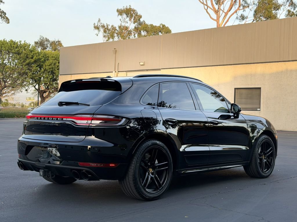 Used 2020 Porsche Macan Turbo AWD/4WD image 10