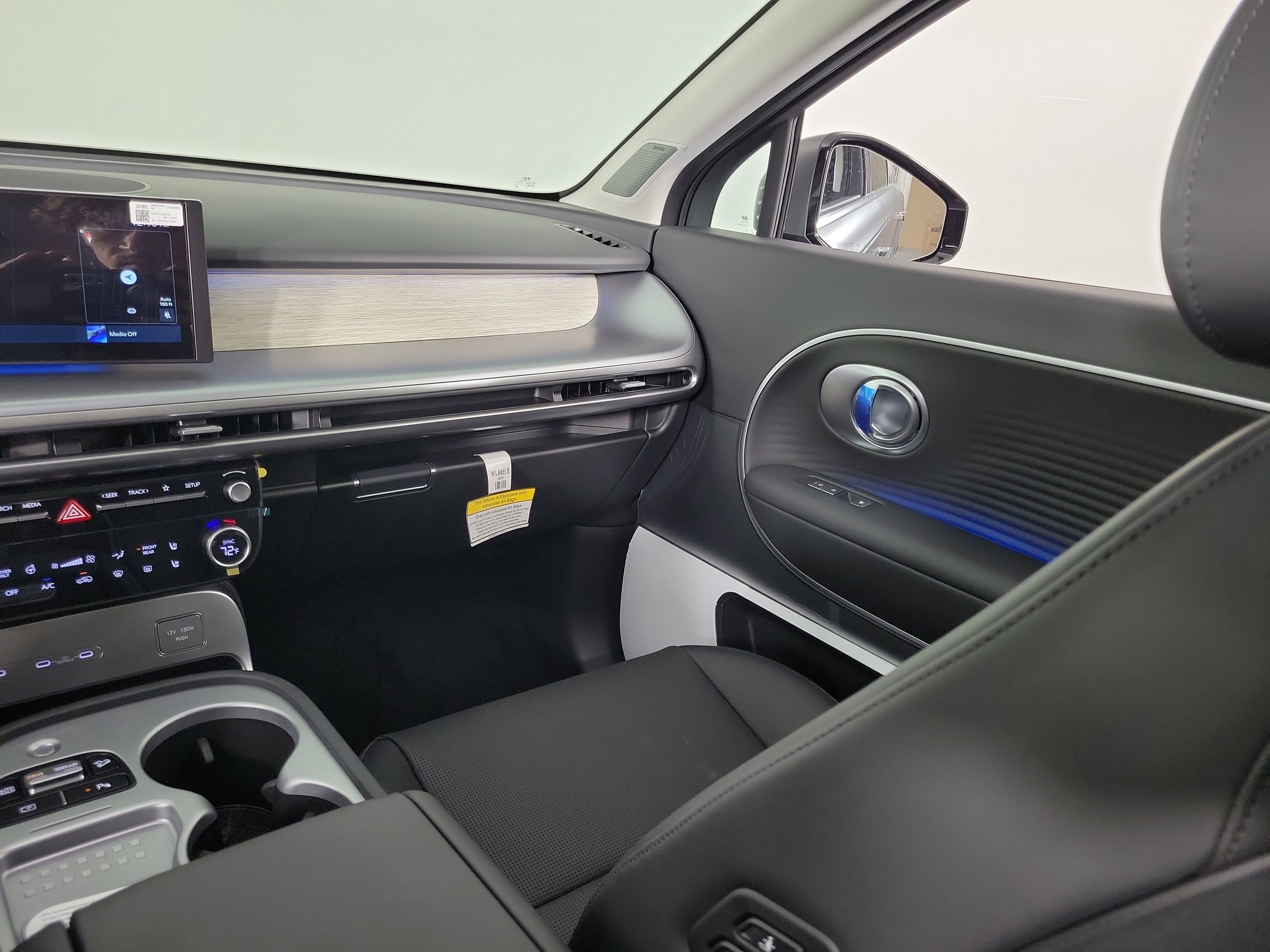 New 2026 Hyundai Ioniq 9 Limited image 7