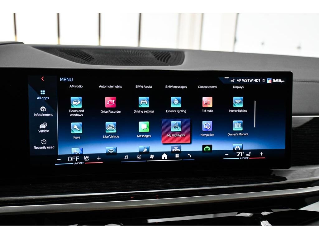 Used 2025 BMW X7 M60i AWD/4WD image 61