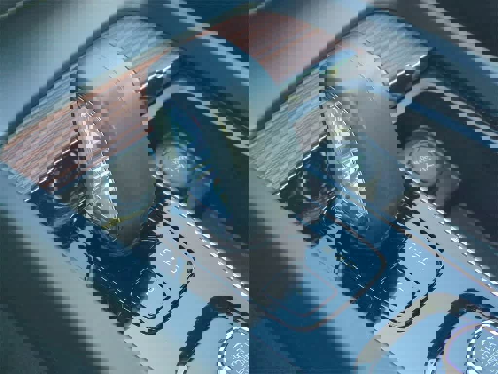 Used 2024 Volvo XC60 B5 Plus w/ Protection Package Premier image 33