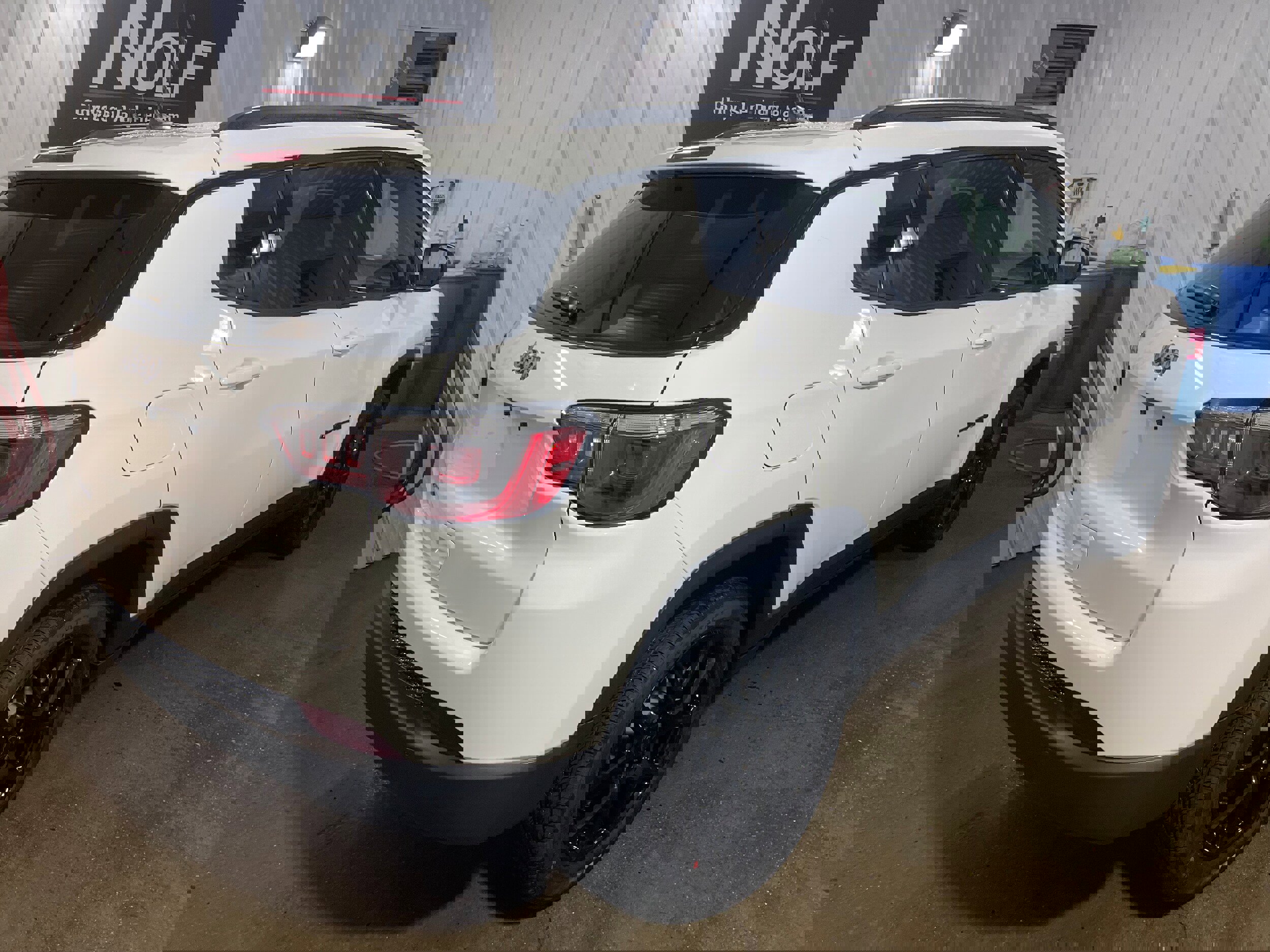 New 2026 Jeep Compass Latitude image 6