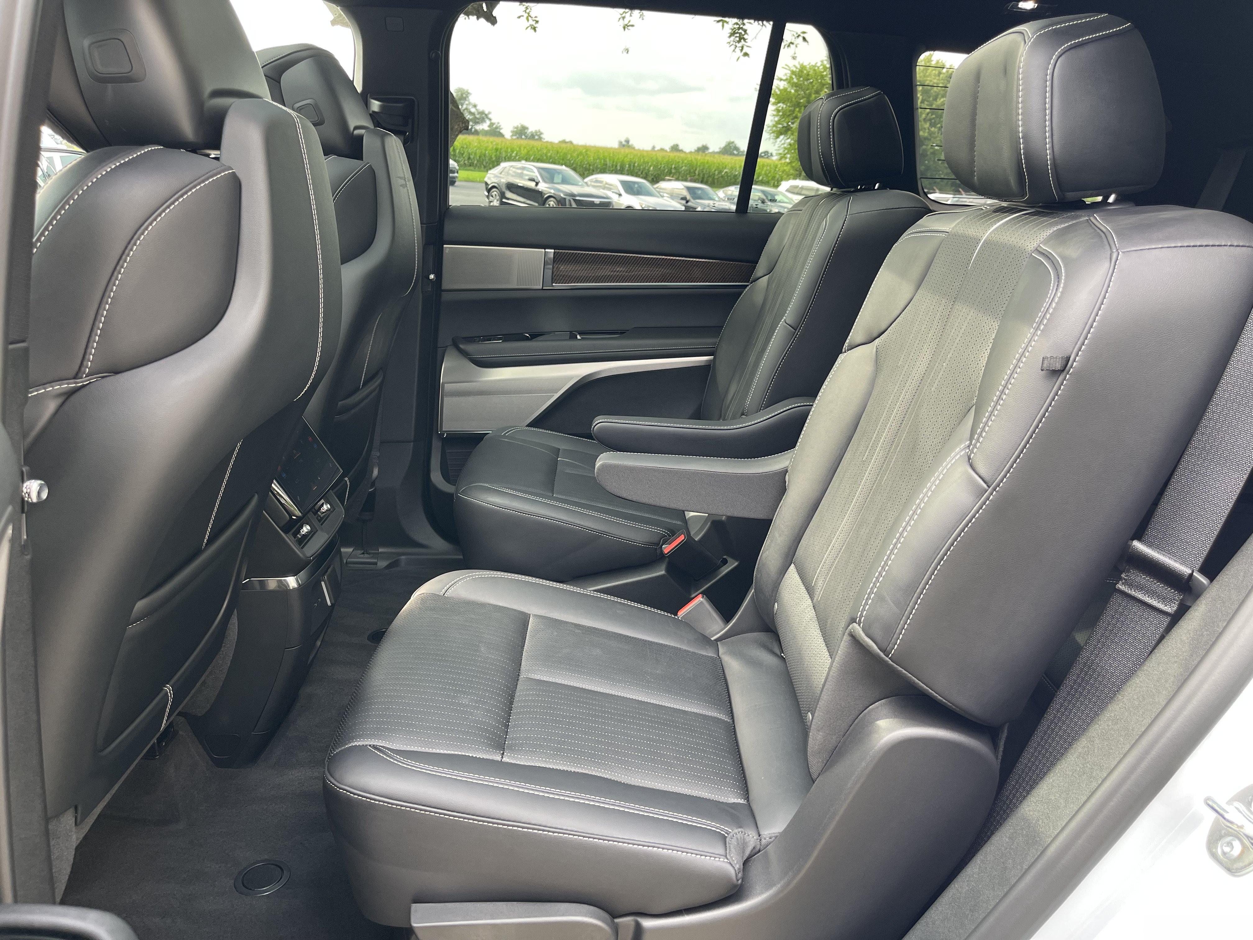Used 2026 Cadillac Vistiq Sport w/ LPO, Floor Liner Package AWD/4WD image 19
