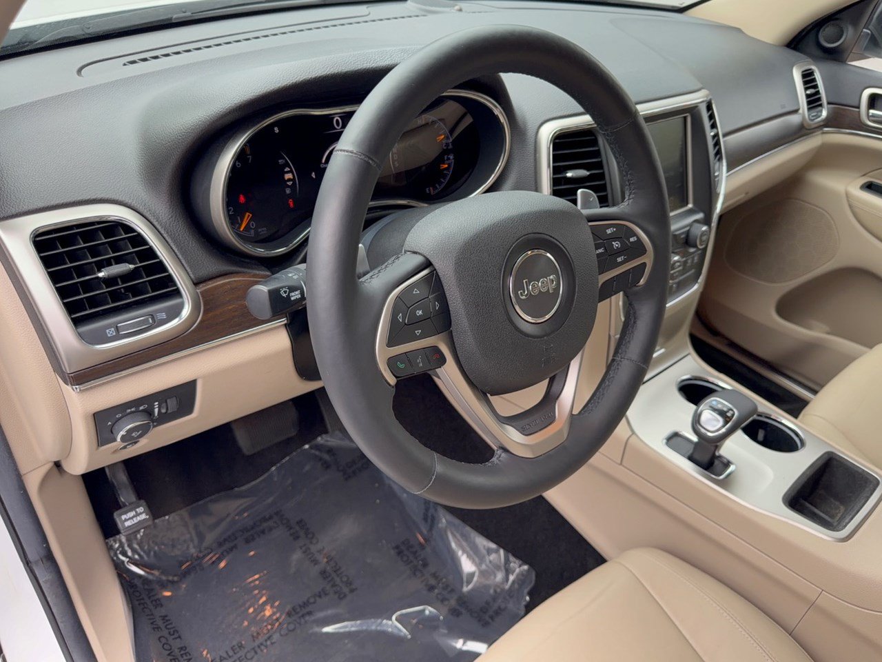 Used 2014 Jeep Grand Cherokee Limited RWD image 4