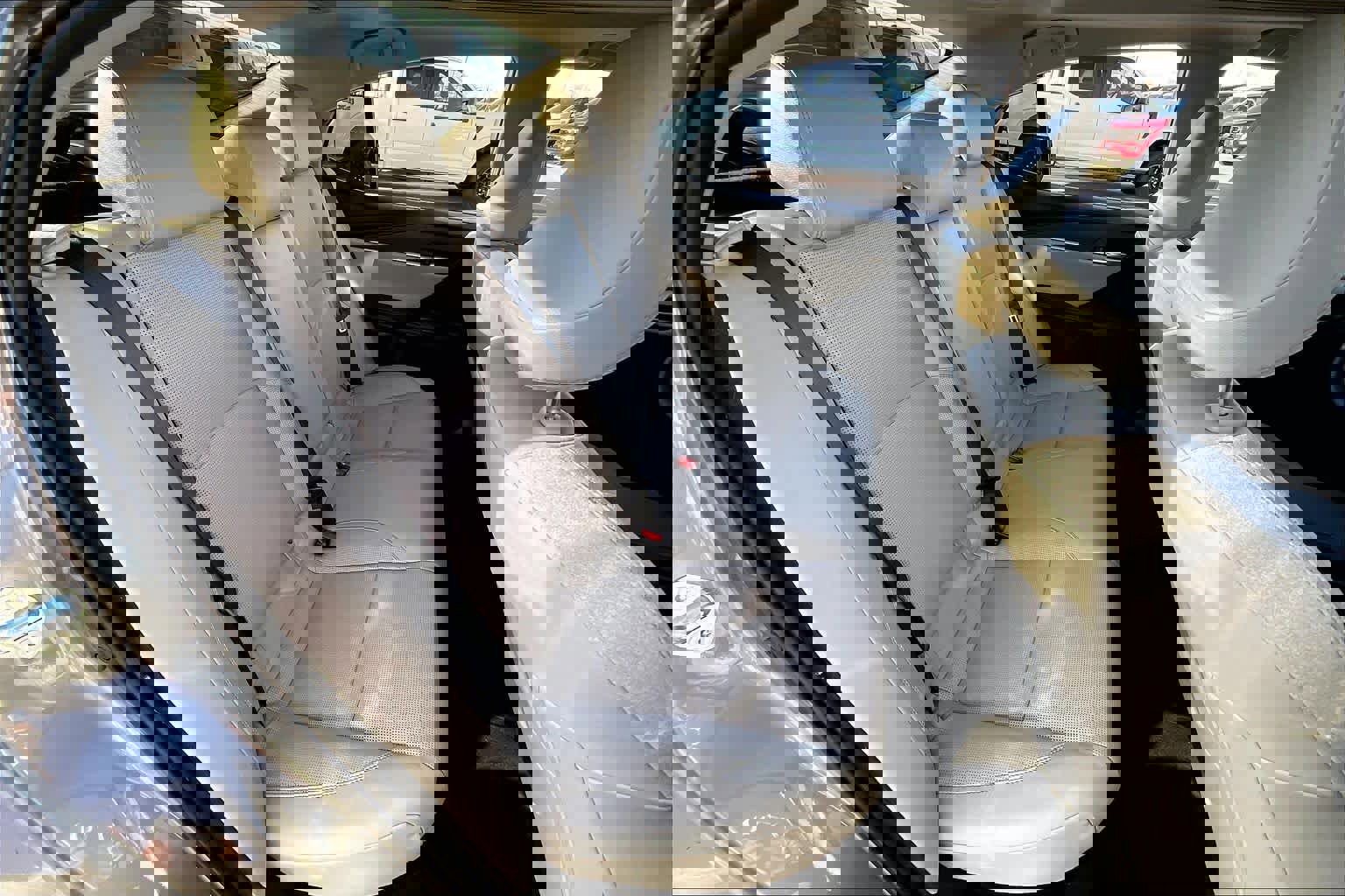 Used 2025 Toyota Camry XLE image 20