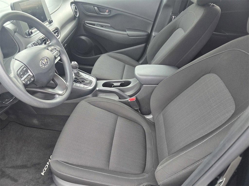 Used 2023 Hyundai Kona SEL image 19