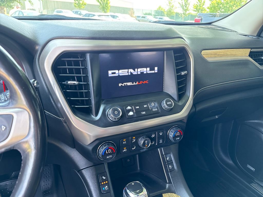 Certified 2018 GMC Acadia Denali w/ Technology Package AWD/4WD image 21