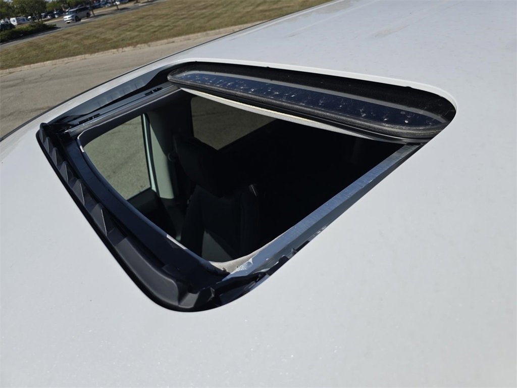 New 2026 Honda Odyssey EX-L image 3