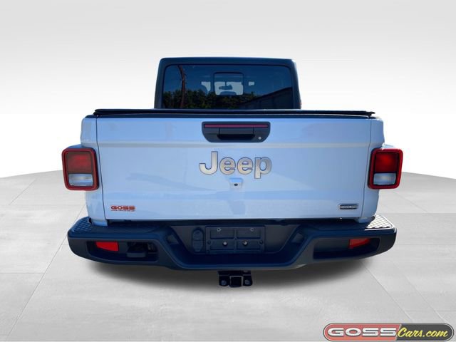 Certified 2020 Jeep Gladiator Overland w/ Cold Weather Group image 4
