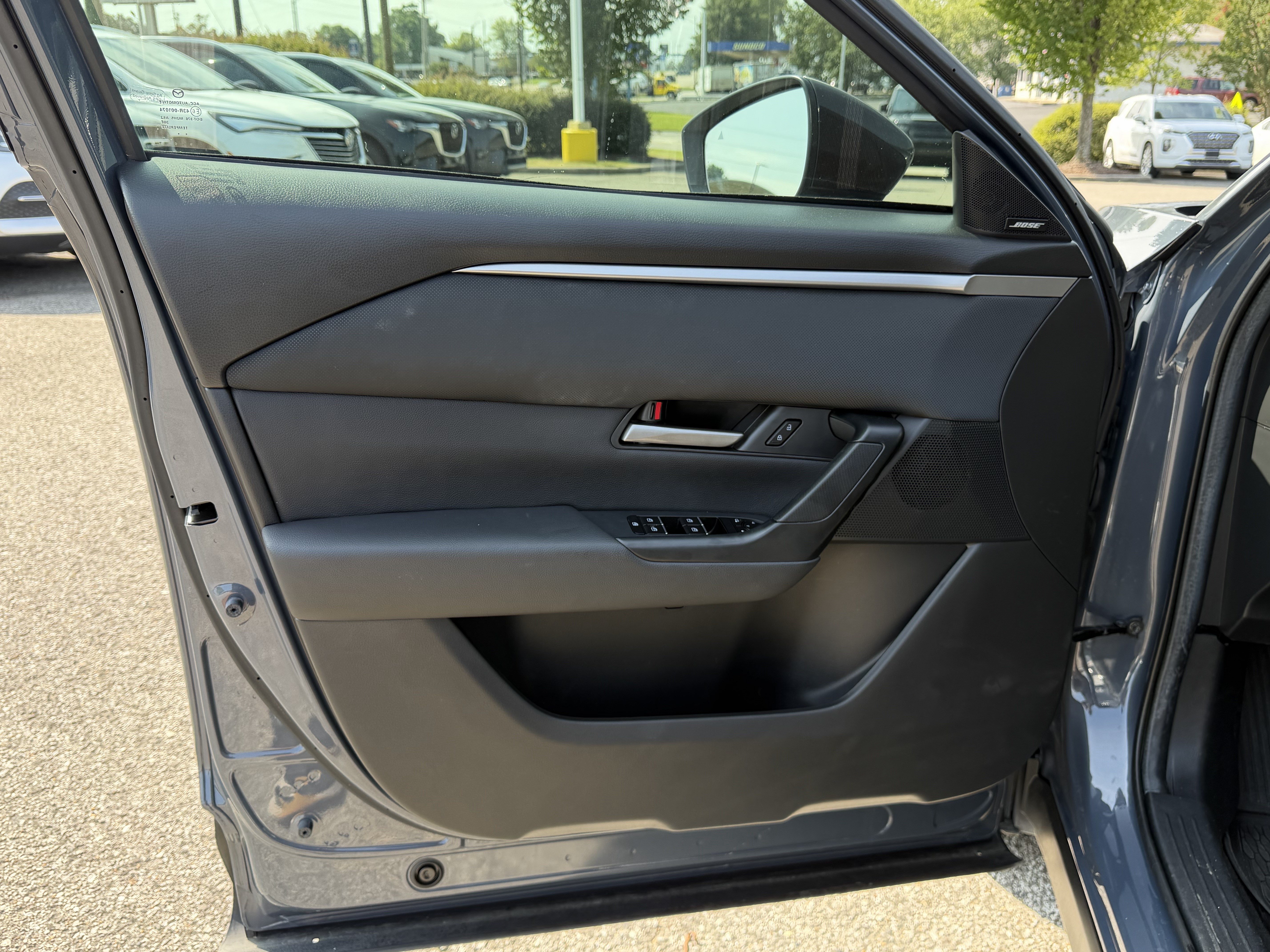 Used 2024 MAZDA CX-50 AWD 2.5 S w/ Cargo Package image 11