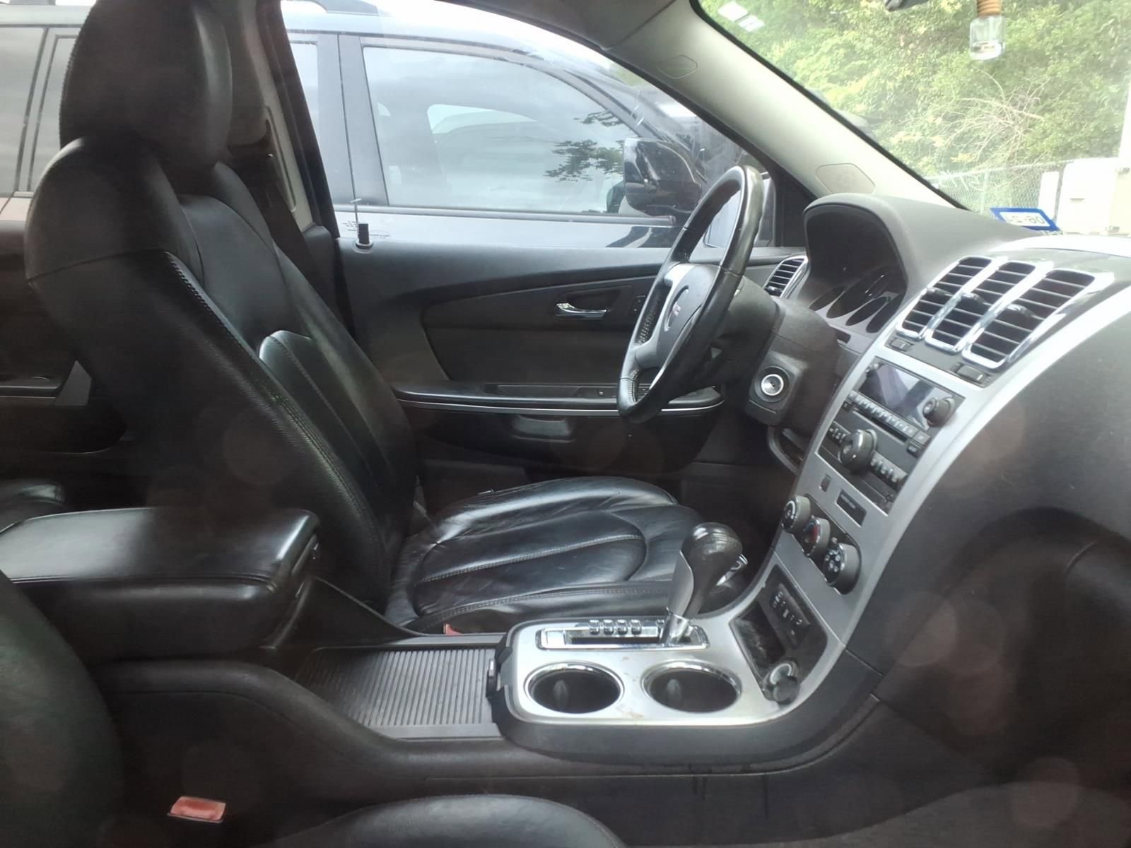 Used 2012 GMC Acadia SLE FWD image 10