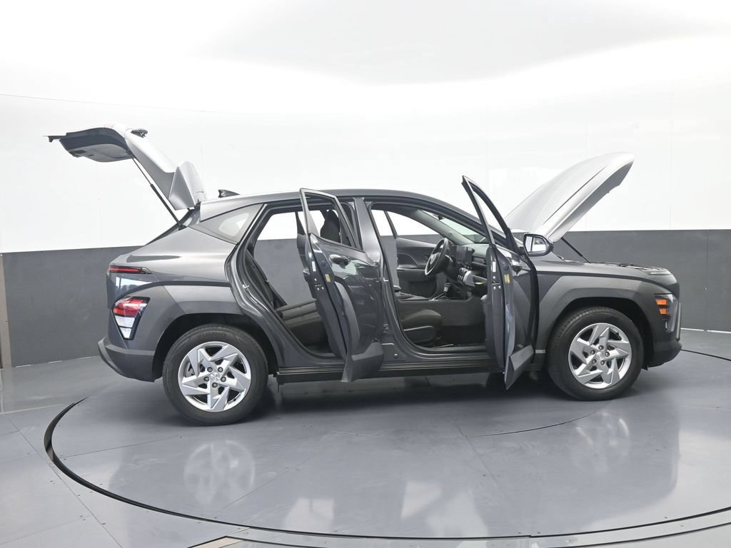 Used 2024 Hyundai Kona SE FWD image 74