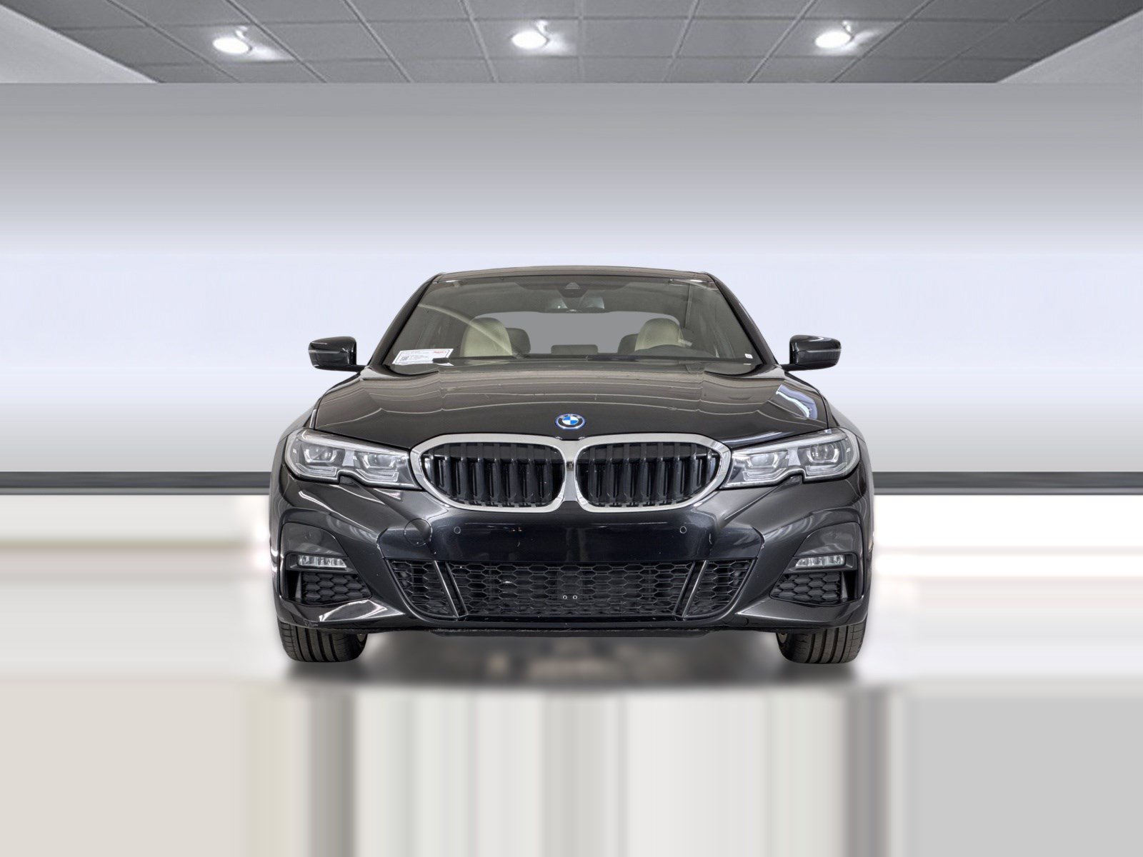 Used 2022 BMW 330e w/ M Sport Package RWD image 5