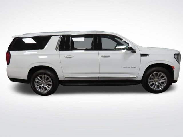 Used 2024 GMC Yukon XL Denali image 7