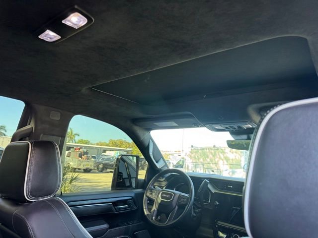 Used 2024 GMC Sierra 2500 AT4X w/ AT4X AEV Edition image 12