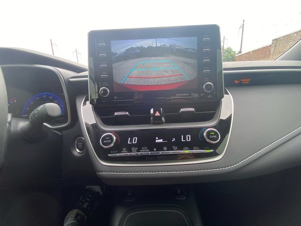 Used 2022 Toyota Corolla XSE FWD image 21
