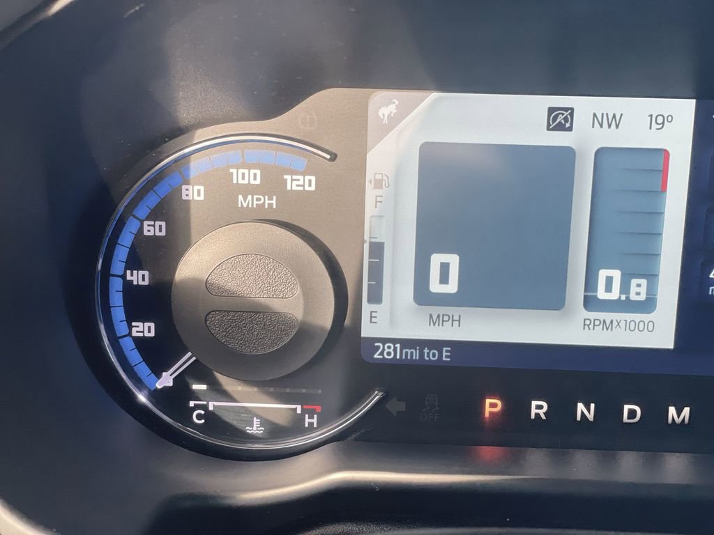 Used 2023 Ford Bronco Wildtrak image 16