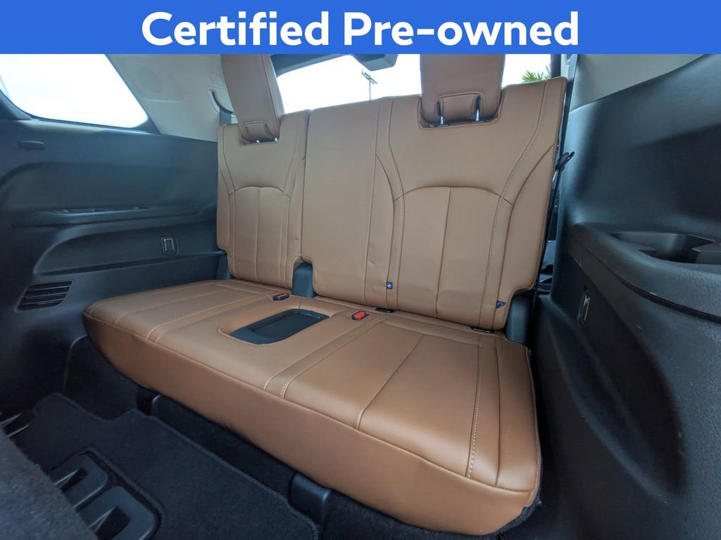 Certified 2023 INFINITI QX60 Sensory w/ Vision Package AWD/4WD image 16