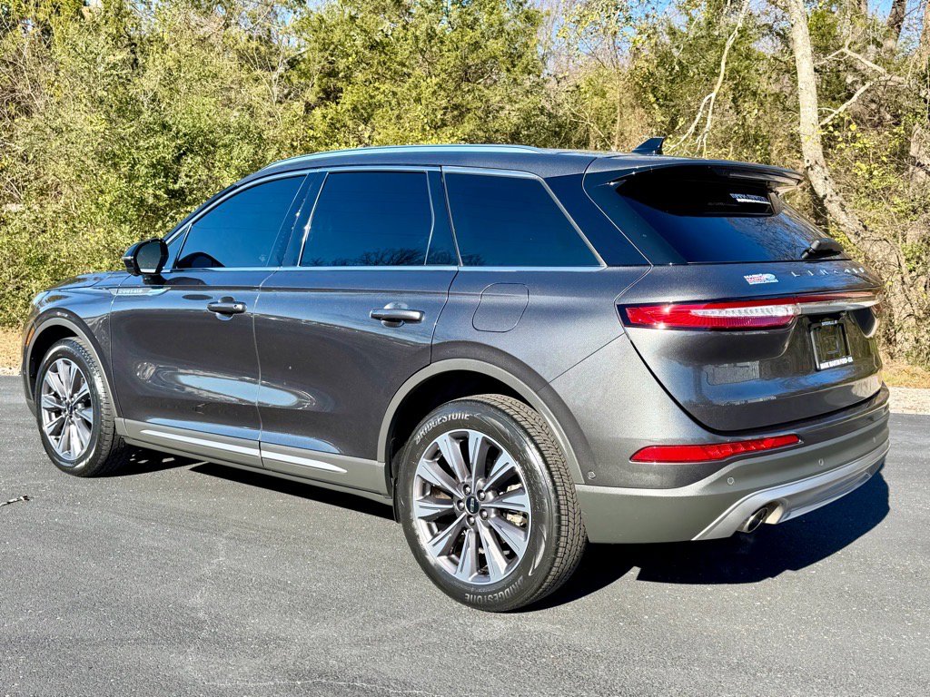 Used 2020 Lincoln Corsair Reserve image 4