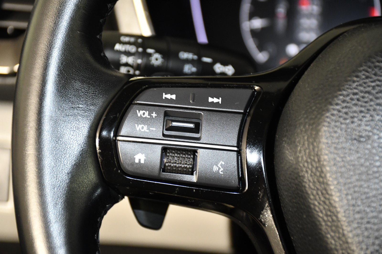 Used 2025 Honda Pilot Touring image 20